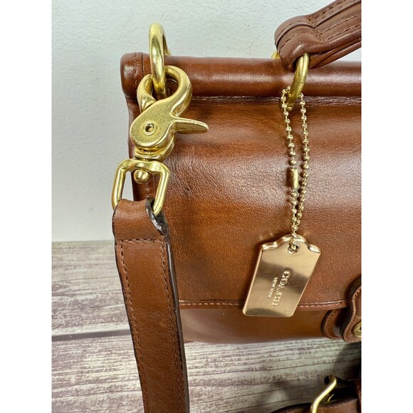 Vintage COACH Willis #9927 Brown Leather Crossbody HandBag Beautiful Condition - Picture 9 of 17
